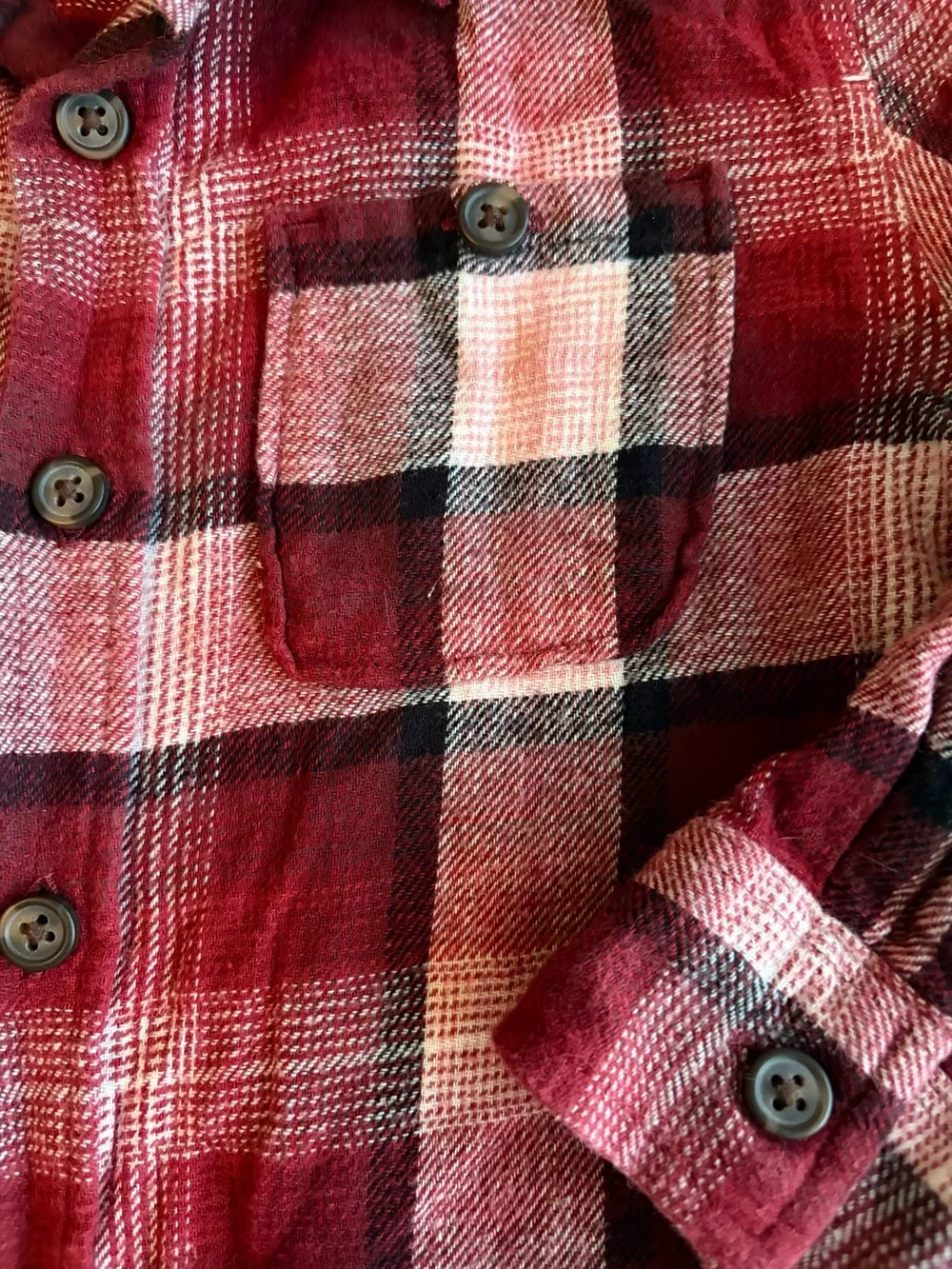 Old Navy Plaid Button-Up Flannel Shirt Boys Size 4T Red Black Pocket